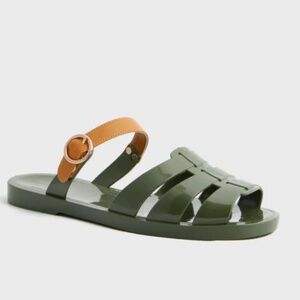 TUCKERNUCK  Green Riley Jelly Sandals